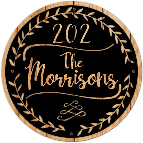 Family-Name-House-No-Script-Wreath----Personalized-Metal-Sign