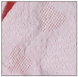 Mini Honeycomb Heart - Pastel Pink Throw