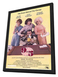 9 to 5 11 x 17 Movie Poster - Style A - in Deluxe Aluminum Frame