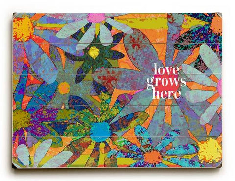 Love Grows Here Wood Sign 18x24 (46cm x 61cm) Planked